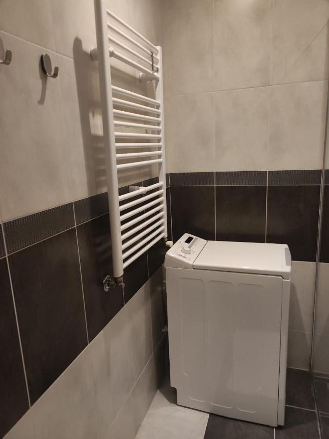 Senza Apartman Bratislava Buitenkant foto